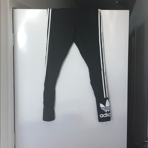 Adidas leggings
